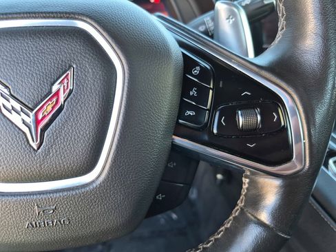 Used 2022 Chevrolet Corvette Stingray w/ Z51 Performance Package image 14