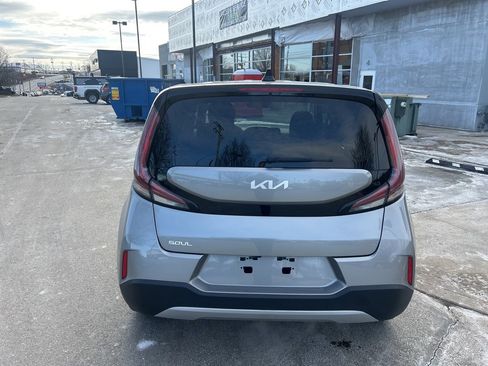 Certified 2024 Kia Soul LX w/ Option Group 015 image 8