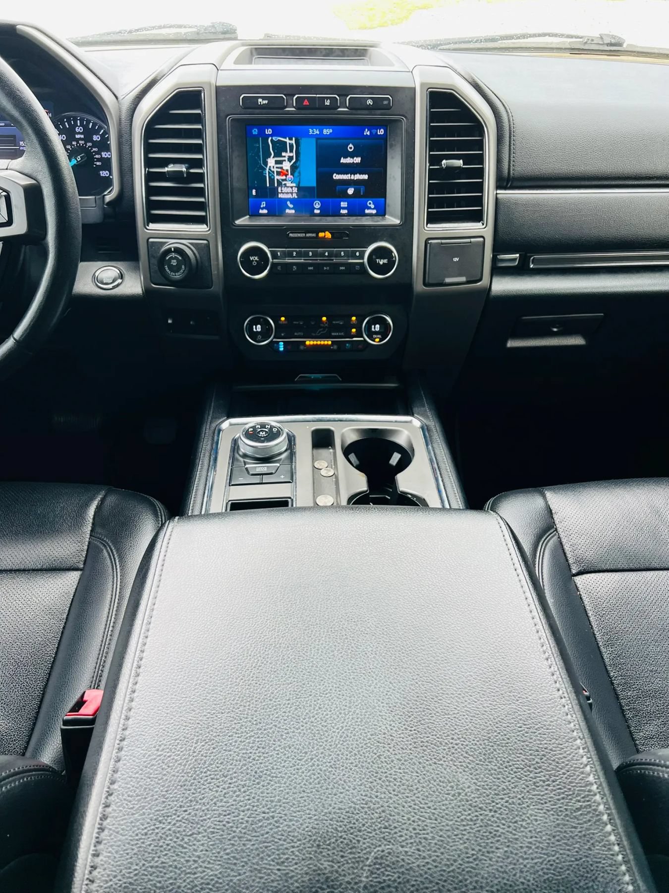 Used 2020 Ford Expedition XLT w/ Equipment Group 202A RWD image 14