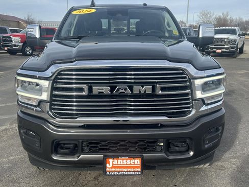 Used 2024 RAM 2500 Laramie w/ Safety Group image 7