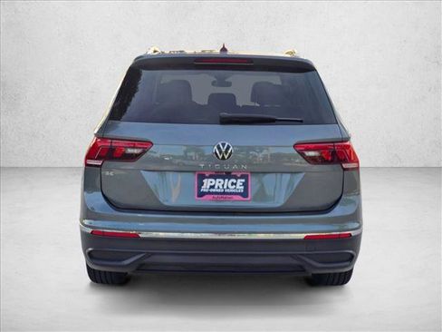 Used 2022 Volkswagen Tiguan SE FWD image 6