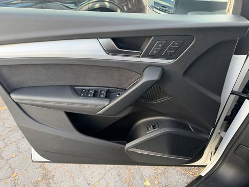 Used 2021 Audi SQ5 Prestige w/ Prestige Package image 13