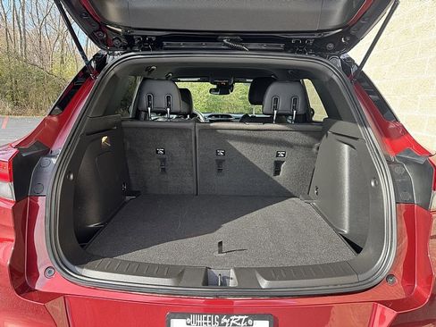 Used 2023 Chevrolet TrailBlazer RS w/ Convenience Package image 31