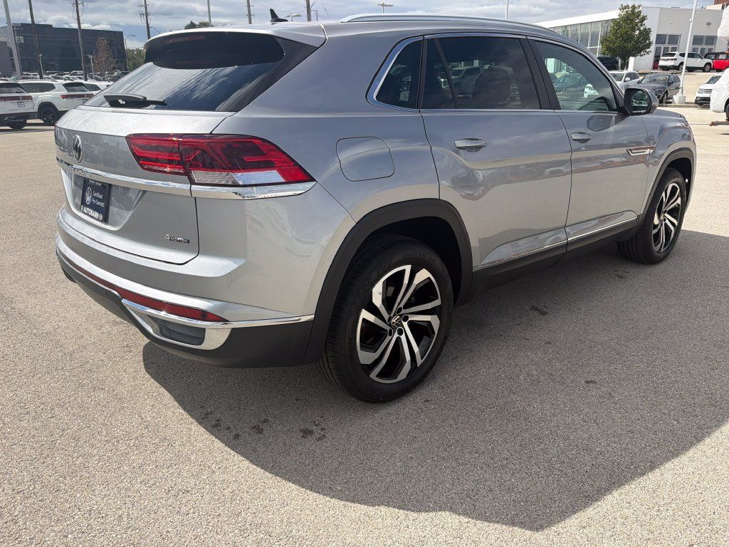 Certified 2023 Volkswagen Atlas Cross Sport SEL AWD/4WD image 6