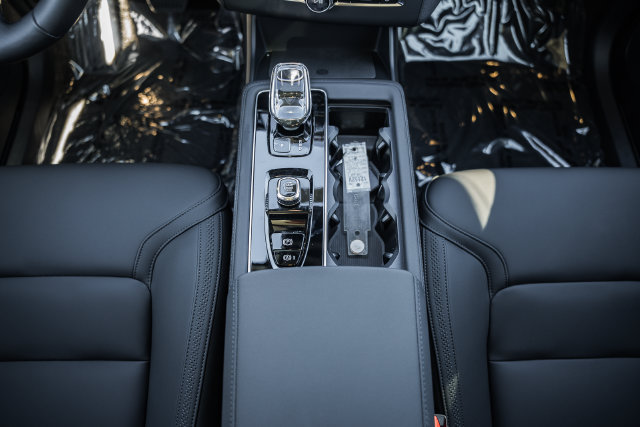 New 2027 Volvo XC90 B6 Plus AWD/4WD image 30