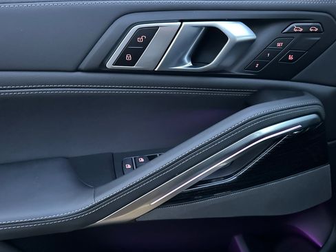 New 2026 BMW X6 M60i image 8