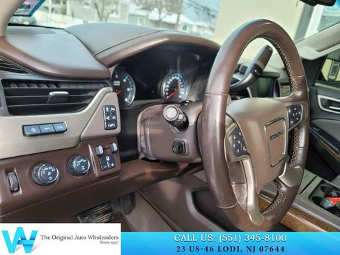 Used 2019 GMC Yukon Denali w/ Denali Ultimate Package image 10