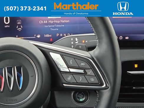 Used 2025 Buick Enclave Preferred image 25