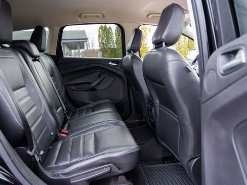 Used 2018 Ford Escape Titanium image 22