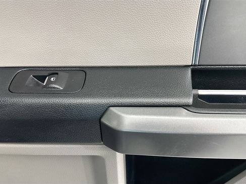 Used 2018 Ford F150 XLT w/ Equipment Group 302A Luxury image 28