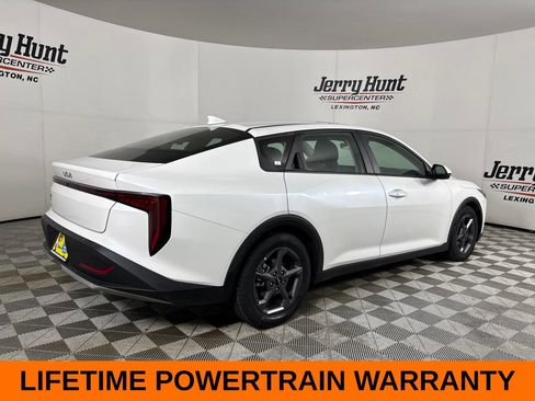 Used 2025 Kia K4 FWD image 6