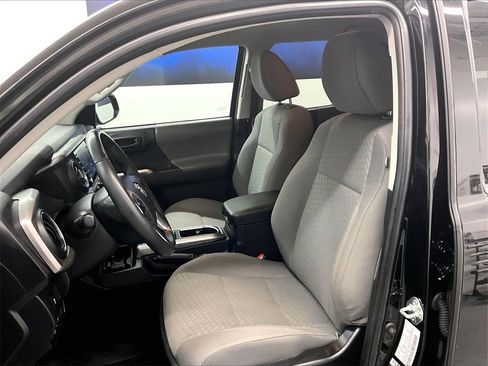 Used 2023 Toyota Tacoma SR5 image 10