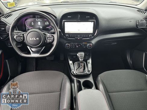 Used 2023 Kia Soul GT-Line FWD image 9