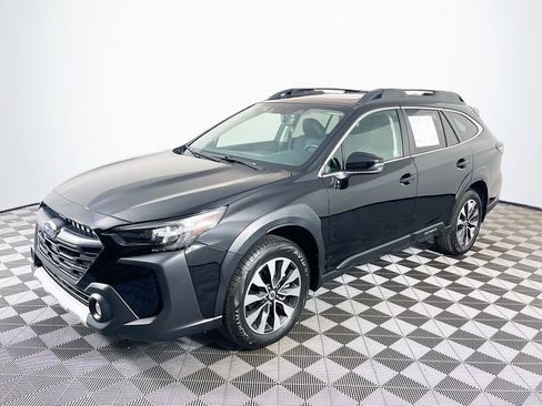 Used 2024 Subaru Outback Limited AWD/4WD image 4
