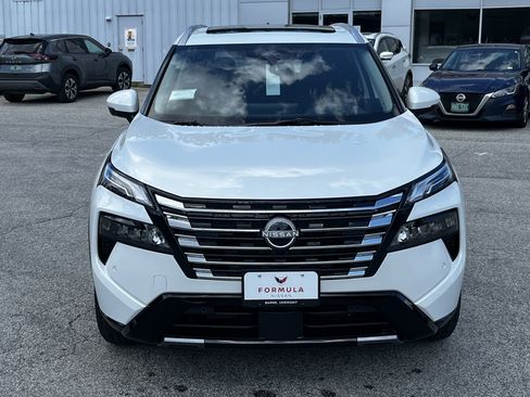 New 2026 Nissan Rogue Platinum w/ Platinum Premium Package AWD/4WD image 2