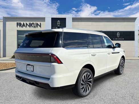 New 2026 Lincoln Navigator Black Label AWD/4WD image 7