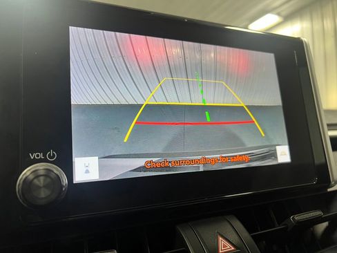 Used 2023 Toyota RAV4 LE image 9