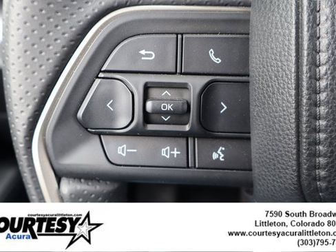 Used 2025 Toyota 4Runner TRD Off-Road AWD/4WD image 11