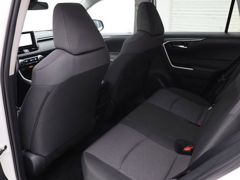 Used 2025 Toyota RAV4 XLE image 11