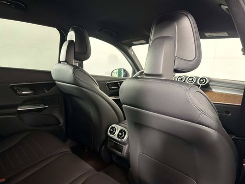 Used 2025 Mercedes-Benz GLC 300 4MATIC w/ AMG Line image 30