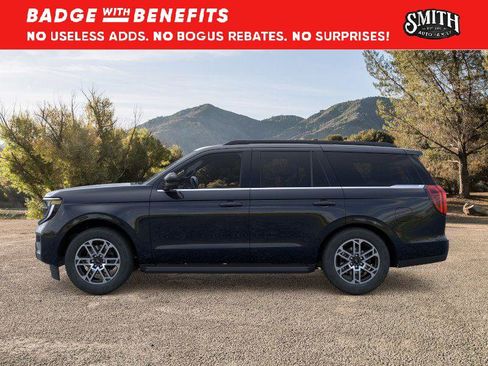 New 2025 Ford Expedition Active RWD image 4