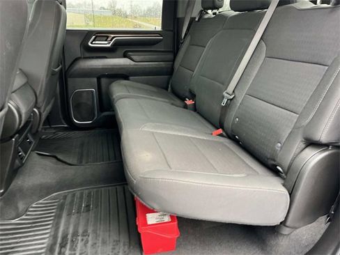 Used 2024 Chevrolet Silverado 3500 LT image 22