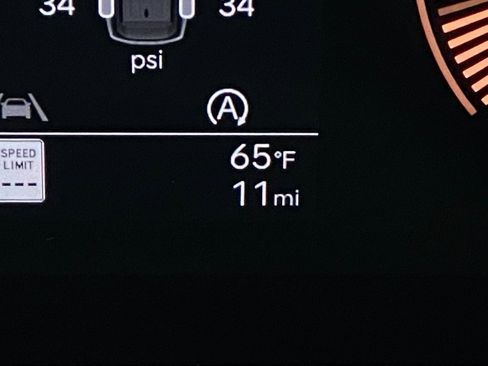 New 2026 Hyundai Santa Fe SE image 18