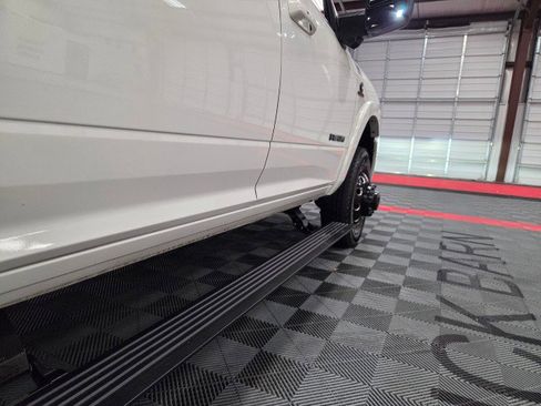 Used 2024 RAM 3500 Limited image 30
