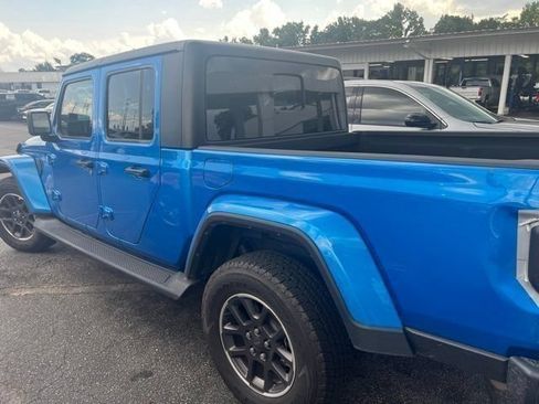 Used 2022 Jeep Gladiator Overland w/ Popular Equipment Package AWD/4WD image 10