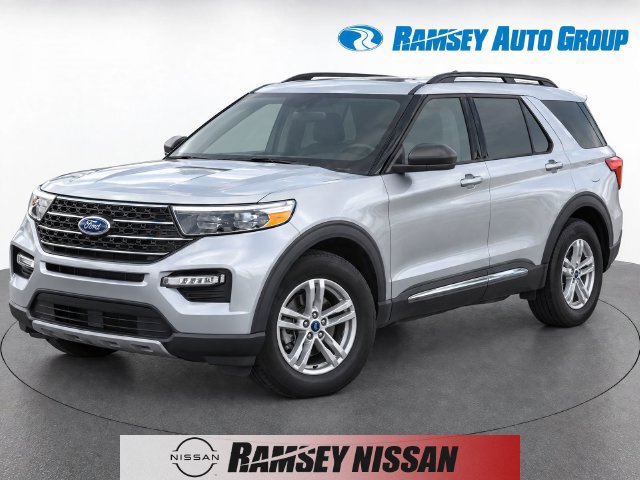 Used 2021 Ford Explorer XLT w/ Equipment Group 202A AWD/4WD image 1