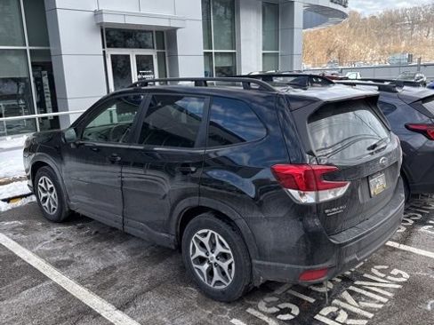 Certified 2024 Subaru Forester Premium image 21