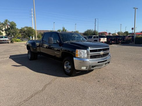 Used 2008 Chevrolet Silverado 3500 LTZ AWD/4WD image 3