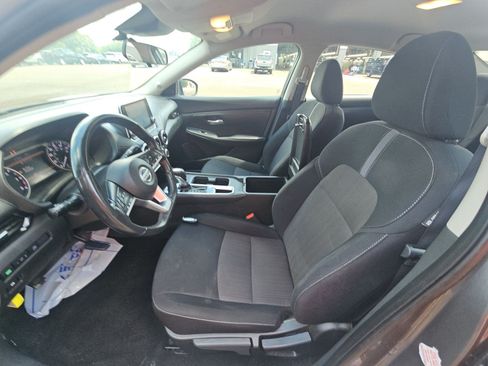 Used 2022 Nissan Sentra SV FWD image 6