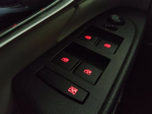 Used 2017 GMC Terrain SLE w/ Driver Alert Package I FWD image 27