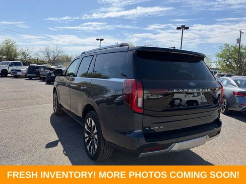 Used 2025 Ford Expedition Platinum w/ Driver's Package image 4