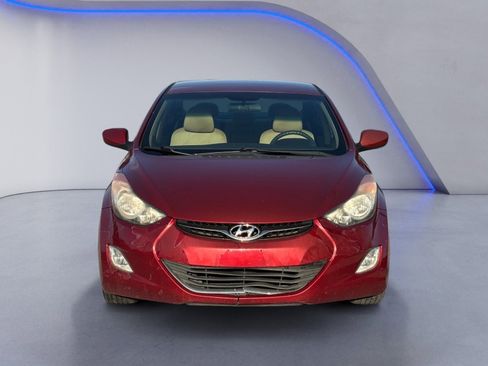 Used 2013 Hyundai Elantra GLS w/ Preferred Pkg FWD image 8