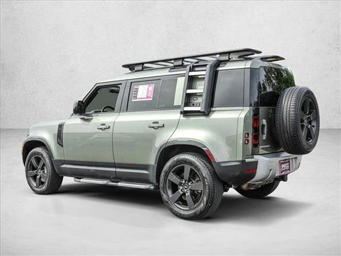 Used 2022 Land Rover Defender 110 SE AWD/4WD image 7
