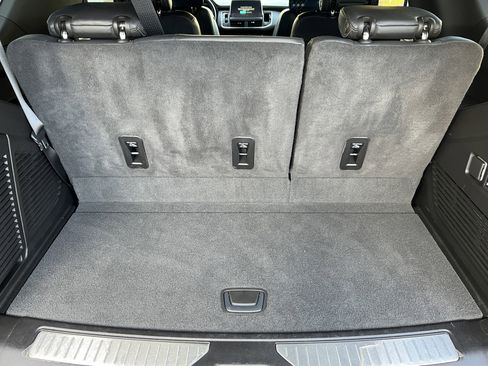 Used 2023 Chevrolet Tahoe High Country image 16