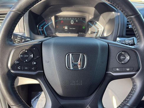 Certified 2024 Honda Odyssey EX-L image 19