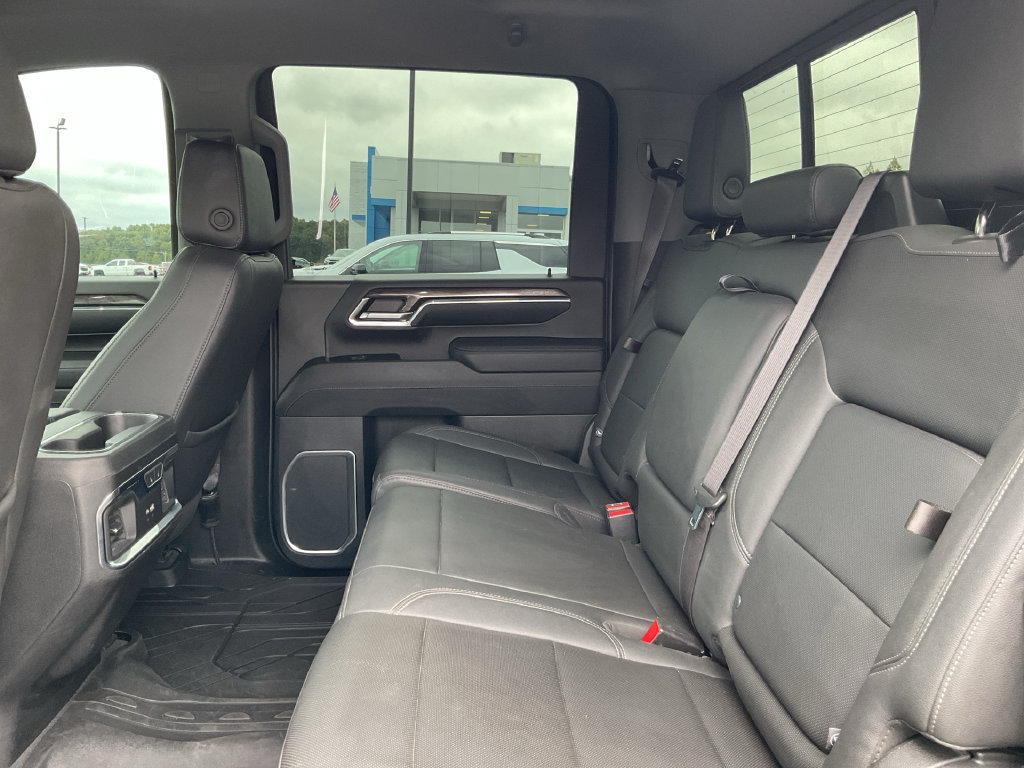 Used 2024 Chevrolet Silverado 2500 LTZ w/ LTZ Convenience Package AWD/4WD image 27