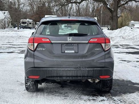 Used 2021 Honda HR-V LX image 29