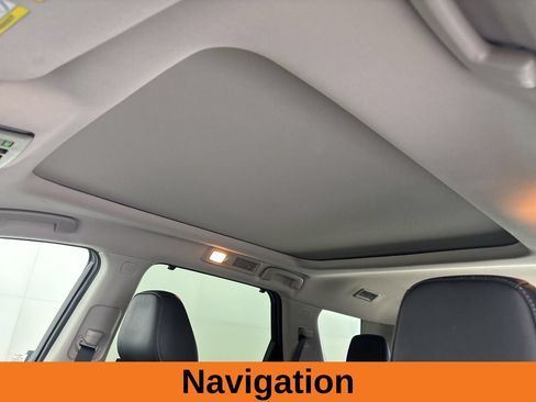 Used 2025 Nissan Pathfinder Platinum w/ Cargo Package AWD/4WD image 14