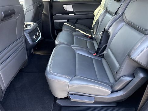 Used 2025 Ford Expedition Max Active image 22