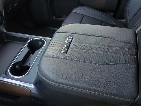 Used 2024 Chevrolet Silverado 2500 High Country w/ Max Trailering Package AWD/4WD image 20