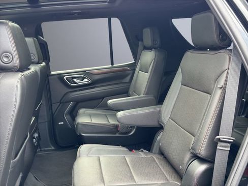 Used 2024 Chevrolet Tahoe High Country AWD/4WD image 21