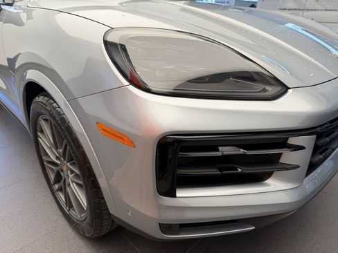New 2026 Porsche Cayenne AWD/4WD image 29