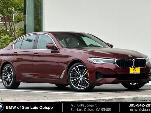 Used 2023 BMW 530i w/ Premium Package RWD image 1