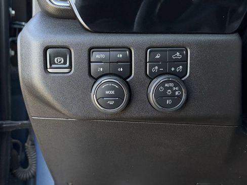 Used 2024 Chevrolet Silverado 3500 High Country w/ Z71 Off-Road Package image 24