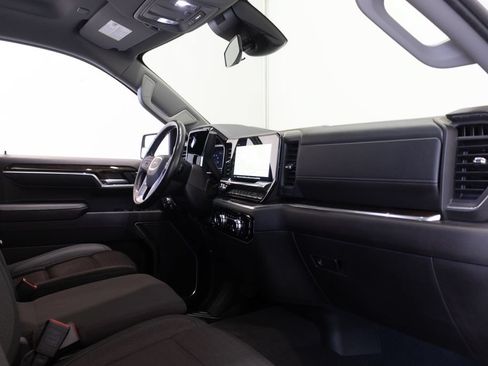 Used 2022 GMC Sierra 1500 SLE RWD image 21