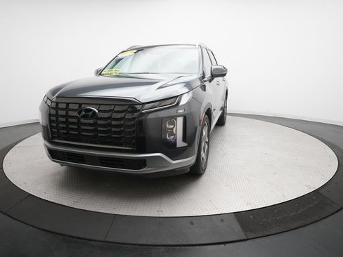 Used 2024 Hyundai Palisade SEL w/ Premium Package AWD/4WD image 12